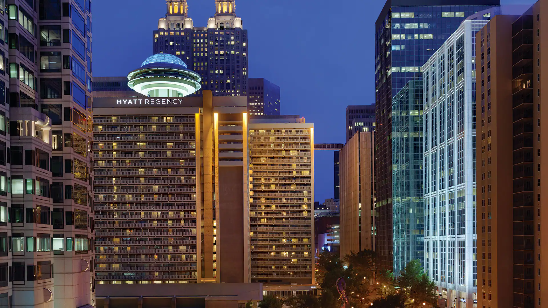 Hyatt Regency Atlanta, External